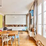 Splendid Apartment For 4 In The 11Th District